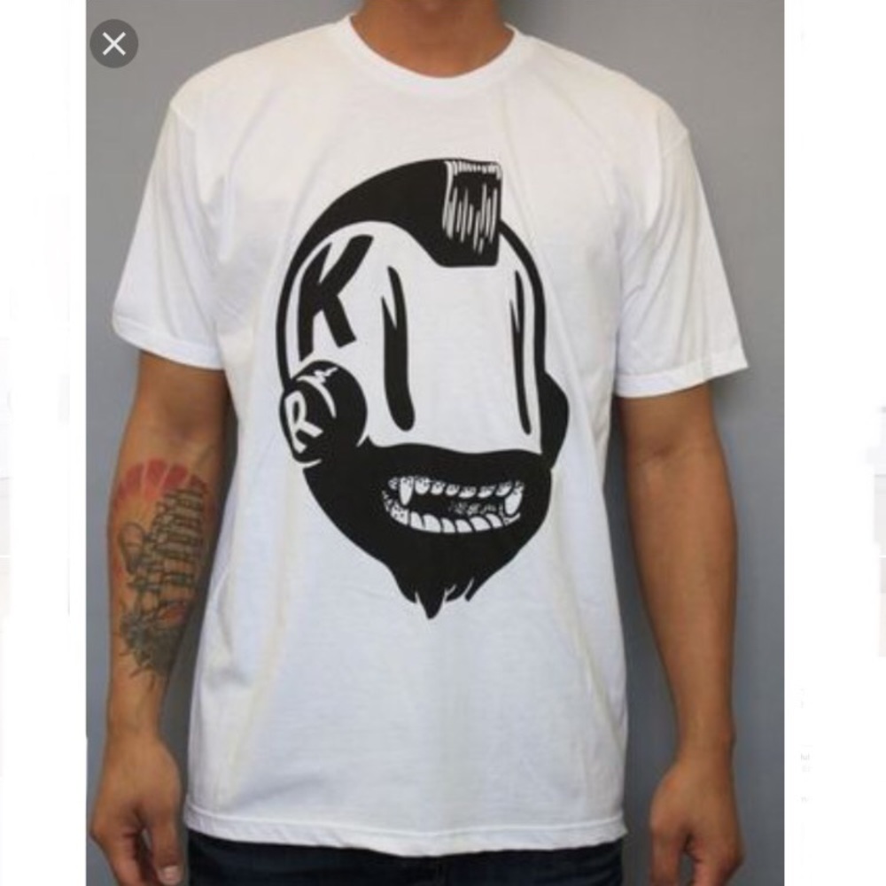 Kidrobot Mcbess T - XL